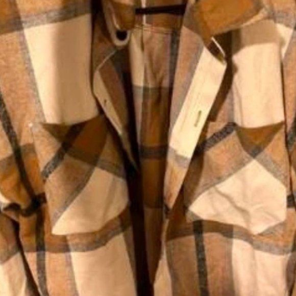 Plaid Pocket Patched Overcoat Shacket - Picture 8 of 9